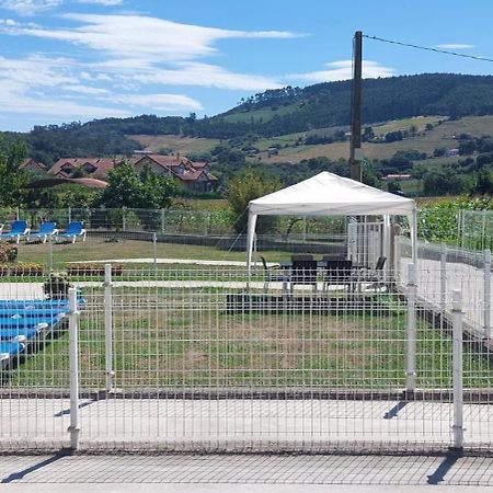 Apartamentos Turisticos El Ponton Арнуэро Экстерьер фото